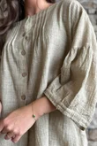Loom & Thread Pin Tuck Blouse Washed Oat /40=